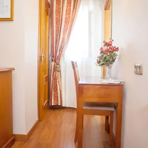 https://hotel-alameda-malaga.1costadelsol.com