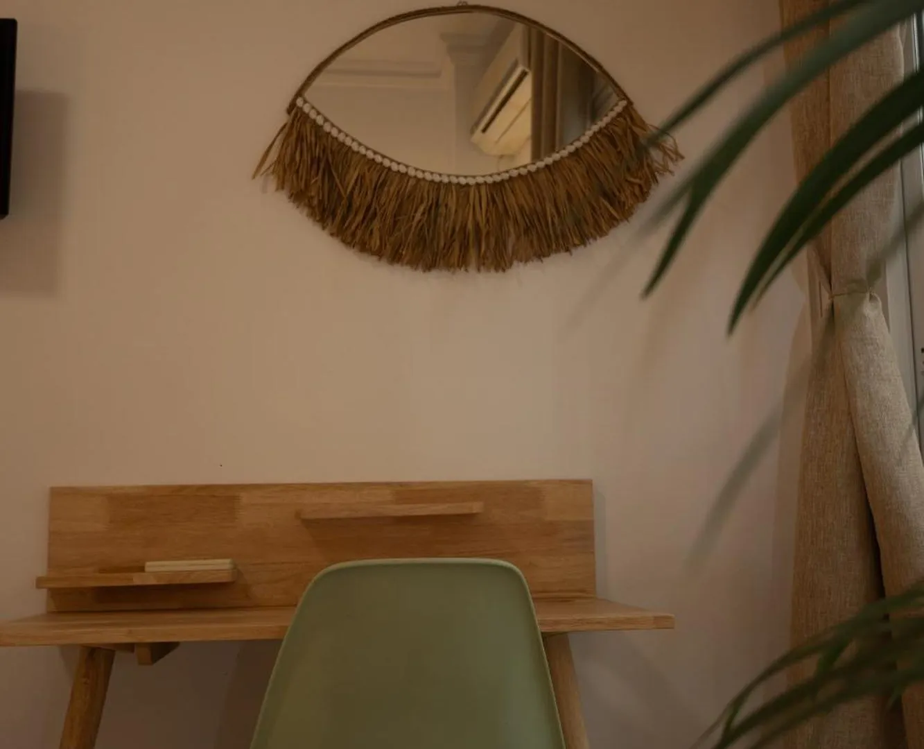 Naim Guest House נרחה