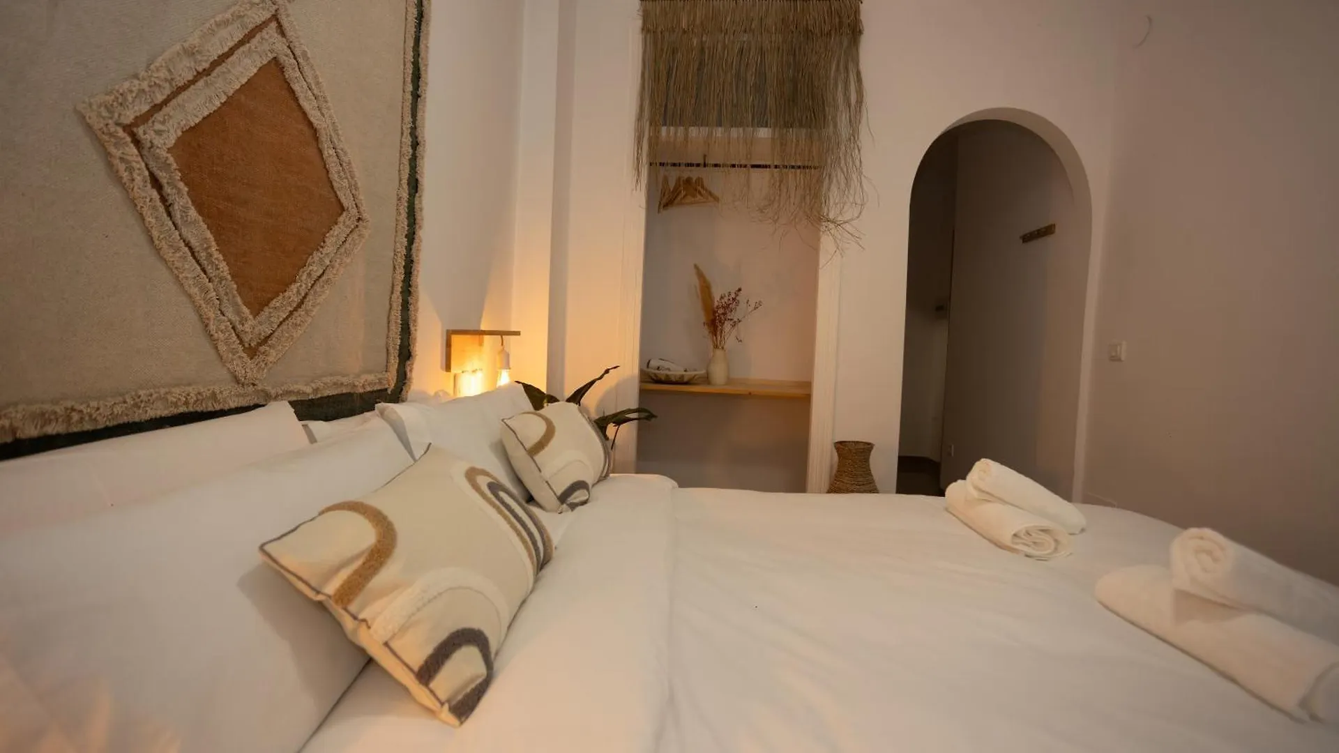 Naim Guest House נרחה 0*,  ספרד
