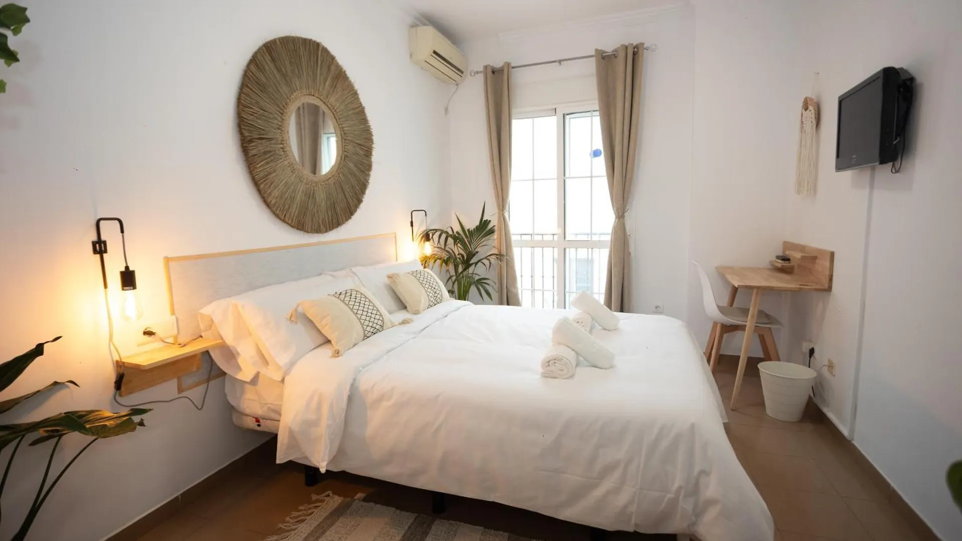 Naim Guest House נרחה